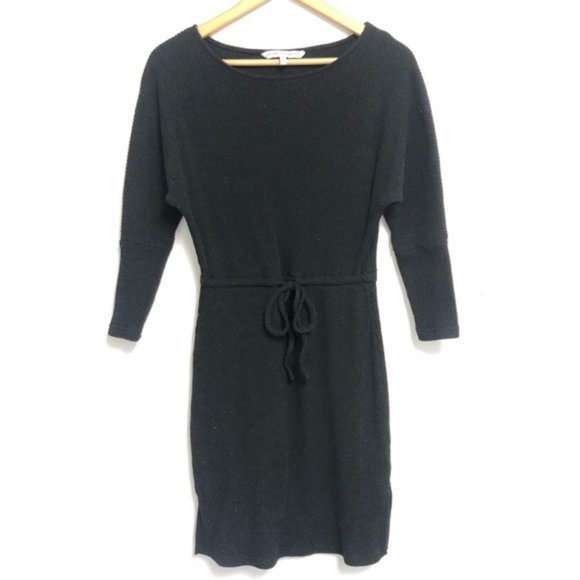 cupcakes & cashmere Dresses & Skirts - Cupcakes & Cashmere knit dress